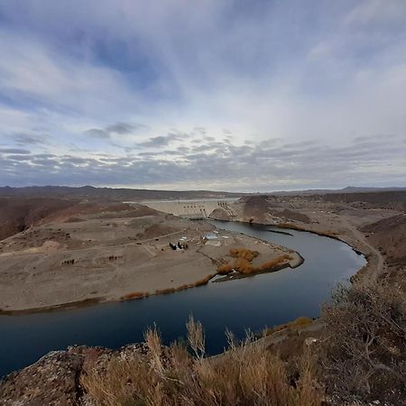 Bardas Del Limay Dormi-Con Hidromasaje - Totalmente Equipado Plottier Exterior foto